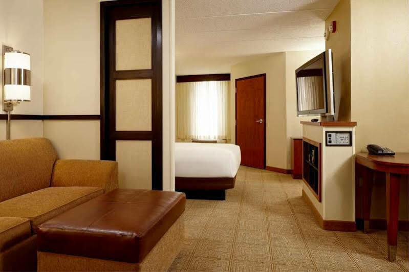 Hyatt Place Greenville/Haywood Exterior foto